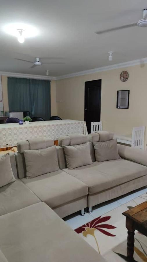 Homestay Pekan Ранау Екстериор снимка