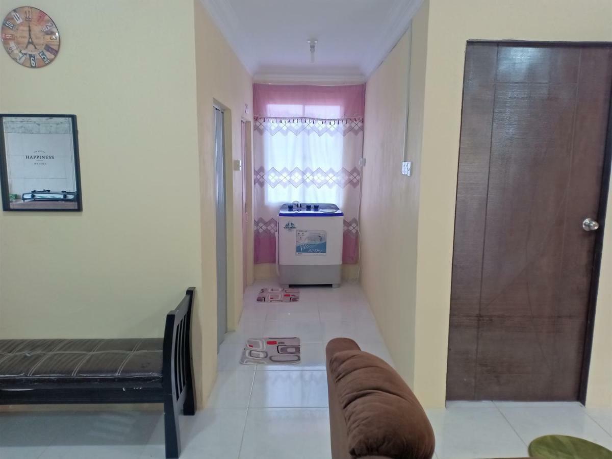 Homestay Pekan Ранау Екстериор снимка